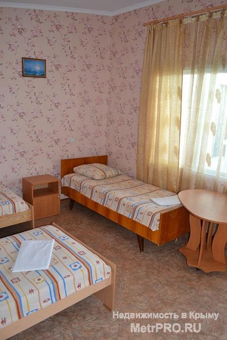 Сдаются номера в частном домовладении на Западном побережье Крыма в поселке Николаевка. Номера 2-х, 3-х, 4-х местные... - 4