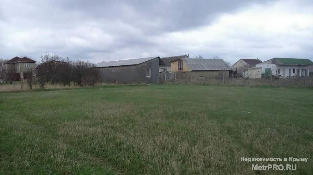 Крым, Симферополь, с. Укромное, ул. Вишнёвая. Участок  10,6 сотки, целевое назначение  ИЖС, ровный, правильной формы,... - 1