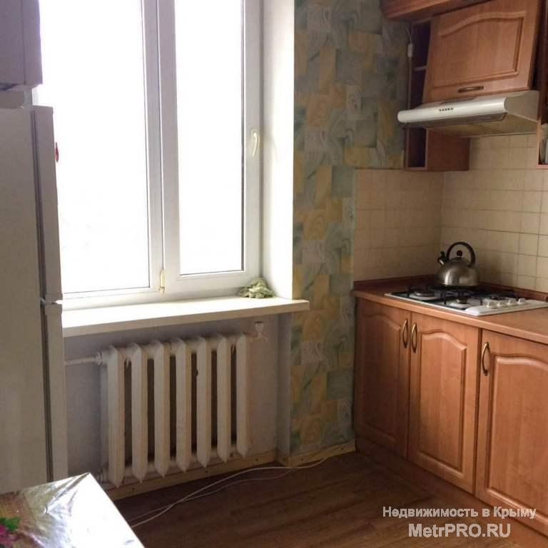 Крым, Симферополь, Киевская, 1-комнатную квартиру,  4/4 блочного дома, 41,3/24/8 квадратных метров, отличное... - 2