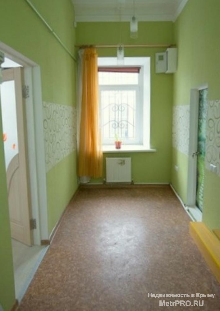 Крым, Симферополь, Ленина, 1-комнатную квартиру,  1/1 кирпичного дома, 36 квадратных метров, отличное состояние,... - 3