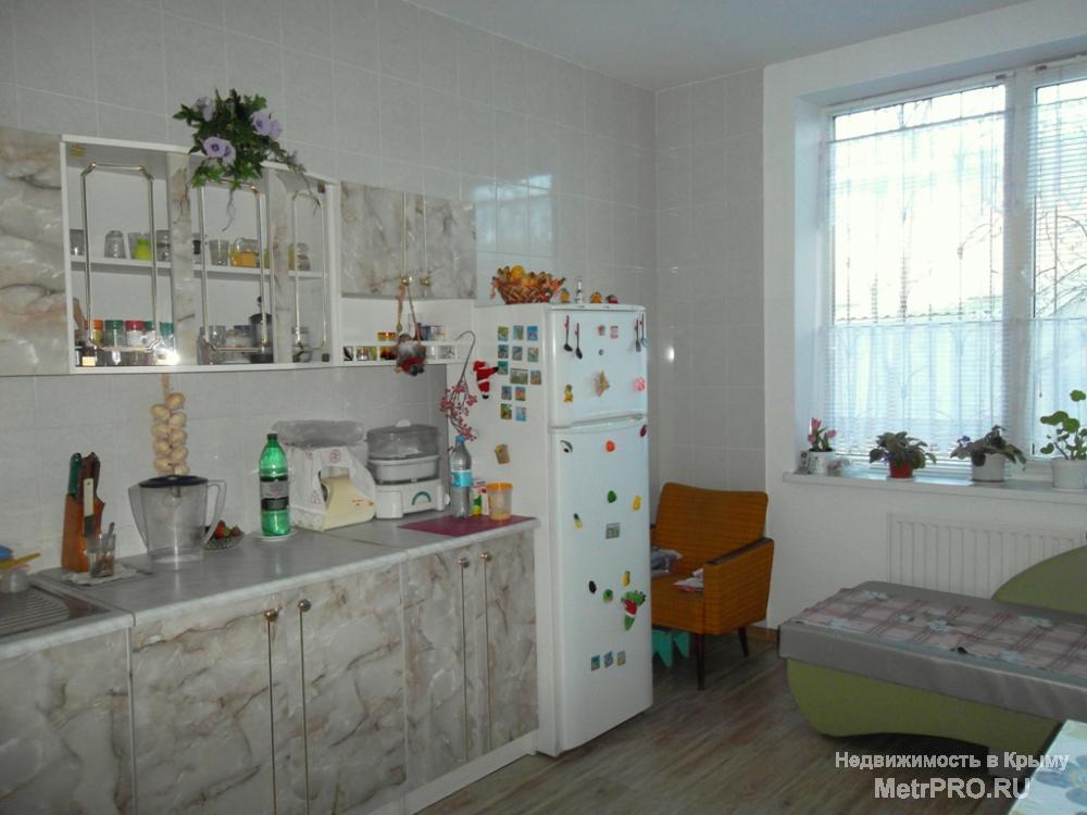 Крым, Симферополь, ул. Гурзуфская, ЖК «Консоль», 2-комнатную квартиру,  1/9 панельного дома, 63/27/15 квадратных... - 2