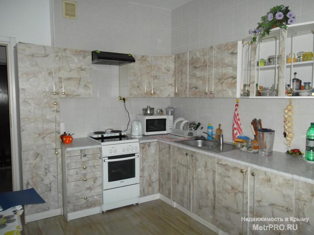Крым, Симферополь, ул. Гурзуфская, ЖК «Консоль», 2-комнатную квартиру,  1/9 панельного дома, 63/27/15 квадратных... - 3
