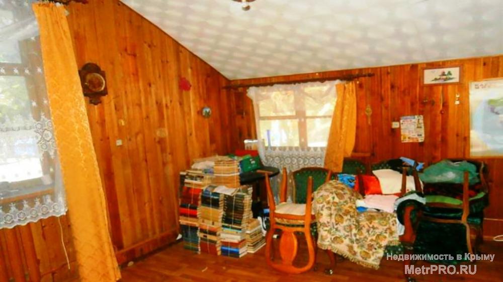 3-комнатная в Ялте на Кирова.  Продам квартиру в Ялте, Кирова, 3к. Общая площадь - 91 м2, жилая - 63 м2. Ориентир -... - 11