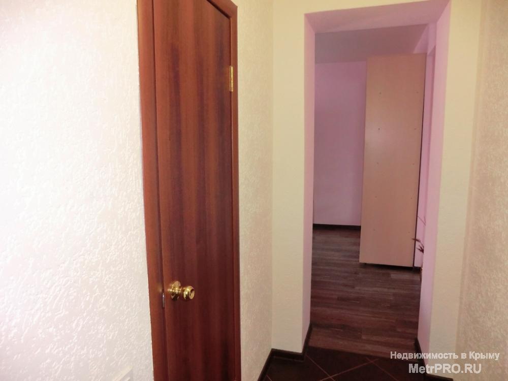 Продам 1ккв в Ялте на улице Пушкинской. 4 этаж 4-этажного дома, спецпроект. Общая площадь 32 м2, комната 18 м2, кухня... - 6