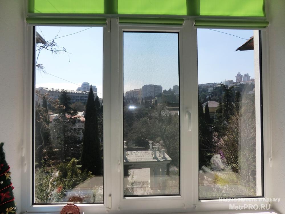 Продам 1ккв в Ялте на улице Пушкинской. 4 этаж 4-этажного дома, спецпроект. Общая площадь 32 м2, комната 18 м2, кухня... - 12