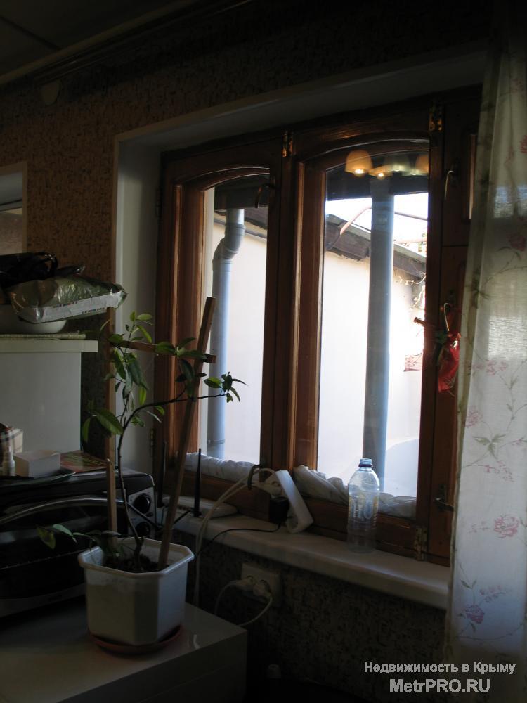 Продам 2-комнатную квартиру, пер. Белогорский, Центр, пл. 43/30/11.5 кв.м, 1/1 эт., блочный дом, центральное (с...