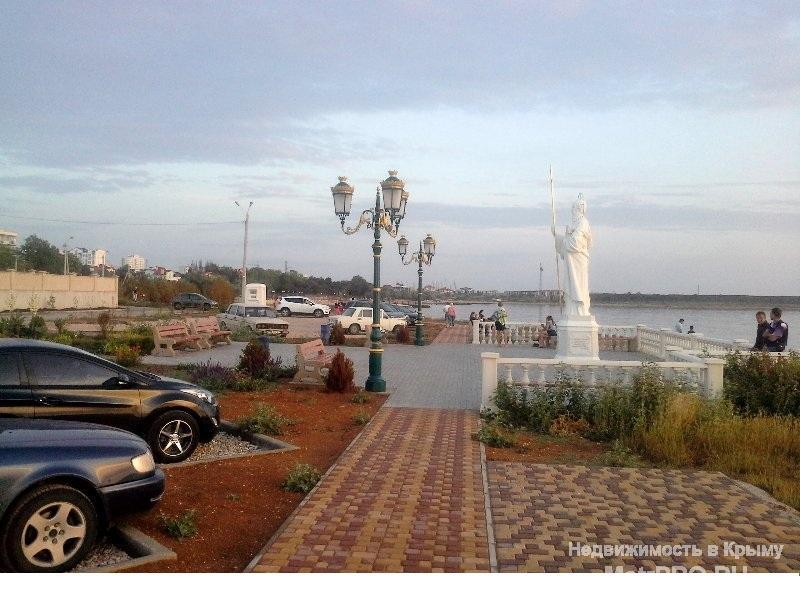 продам у моря 2 к. квартиру-новостройку в элитном районе Севастополя,4/10/56,черновая отделка,дом сдан,до пляжа... - 3
