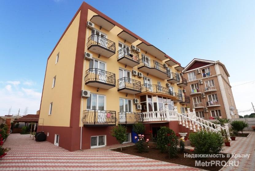 Действующая гостиница на берегу Черного моря, курортный поселок Береговое, в 6 км от центра Феодосии.     Общая... - 3