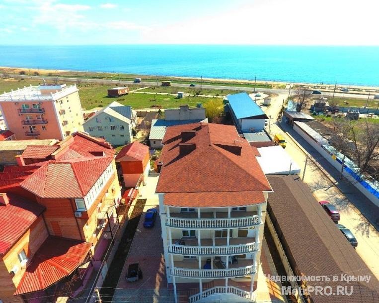 Действующая гостиница на берегу Черного моря, курортный поселок Береговое.     Общая площадь 1200 м², 26 номеров. В...