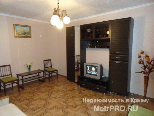 Сдается длительно уютная квартира после ремонта в доме, расположенном практически в центре города. В каждой комнате...