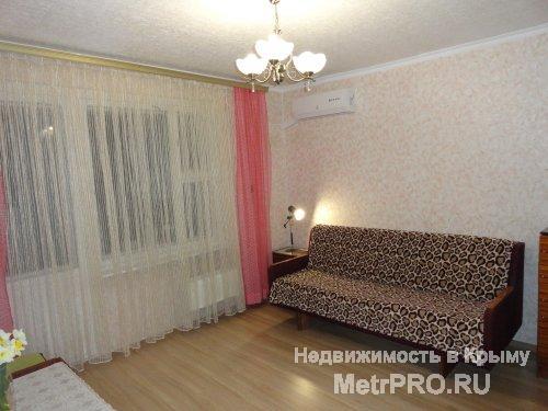 Сдается длительно уютная квартира после ремонта в доме, расположенном практически в центре города. В каждой комнате... - 4