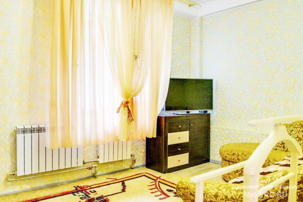 Продается 4-х  этажный  дом, расположенный в исторической части города Ялта, по улице Загородная, тихое, зеленое... - 16