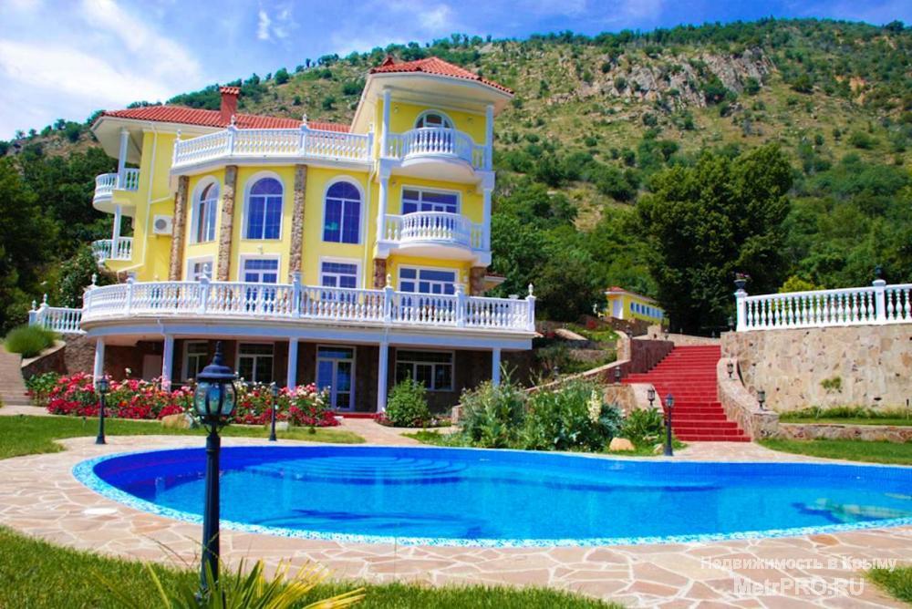 Аренда виллы в Алуште, п. Лазурное.  Сдается в аренду для отдыха вилла на южном берегу Крыма в п. Лазурное, Алушта.... - 7