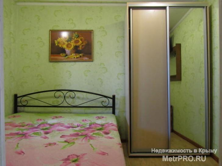 Сдается посуточно  1-комнатный домик 'под ключ' на 2-3 человек,в центре Алупки. Частный сектор.    Максимальное... - 8