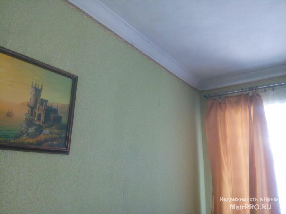 Продам 2 комнатную квартиру по адресу Гоголя 11. Квартира находится на 2-м этаже 2-х этажного дома (Сталинка). Общая... - 4