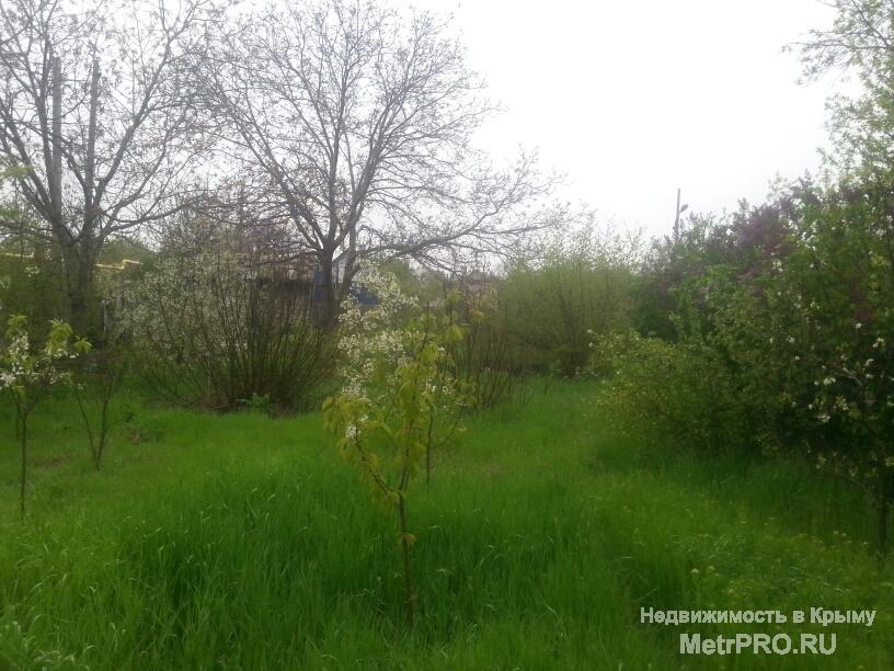 Продам участок в Севастополе в микрорайоне Сапун-Гора площадью 4 сотки.Свет и газ проходят по границе участка,поданы...