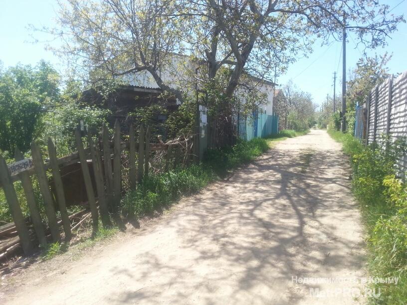 Продам участок в Севастополе в микрорайоне Сапун-Гора площадью 3.6 сотки.Первая линия от дороги.На участке есть...