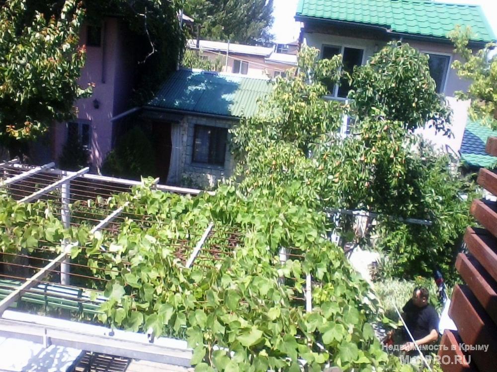 Сдаю домик на 3 чел со всеми удобствами на територии Хозяйского двора. Есть всё для приятного отдыха горячая,... - 11