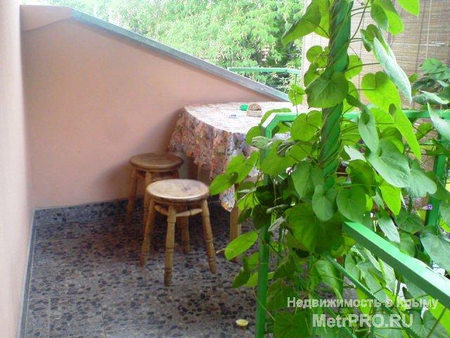 Сдаю двухкомнатную домик на 4 чел. со всеми удобствами на территории ХОзяйского двора. Есть всё для приятного отдыха... - 15