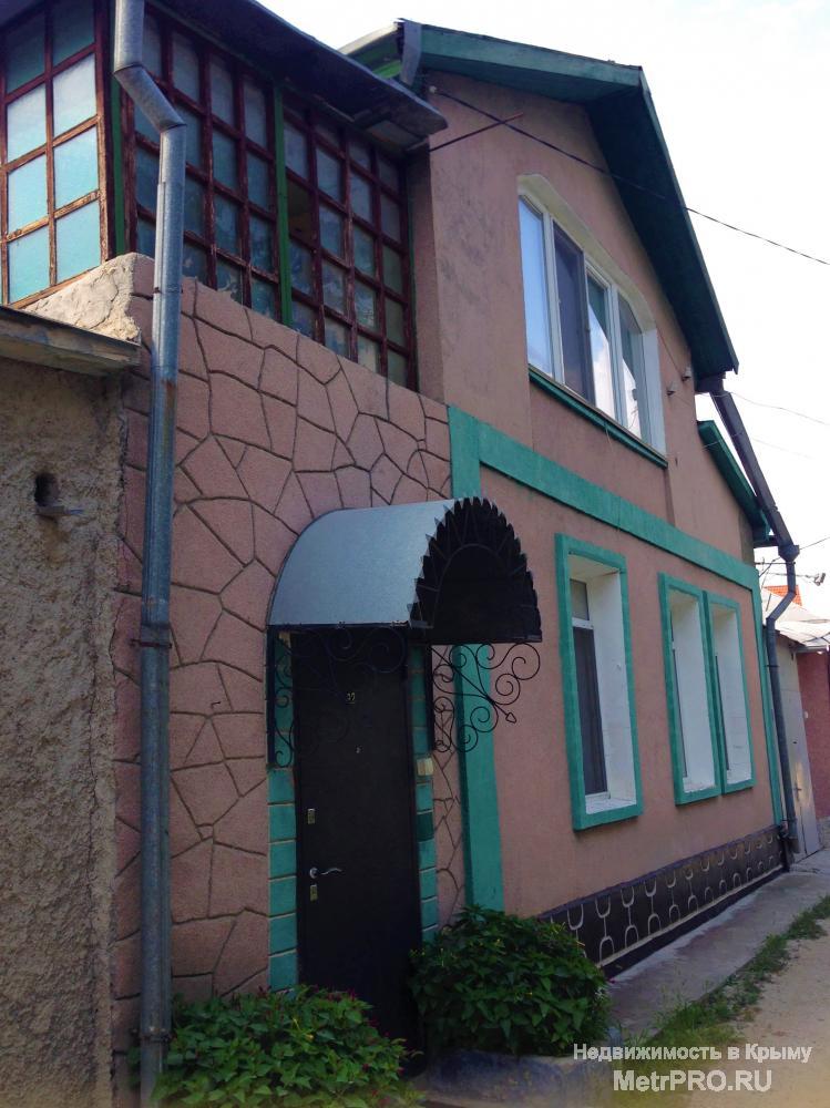 Продам свой двухэтажный дом в тихом центре города Севастополь, расположенный в районе улиц Н. Гоголя и Л. Толстого, в... - 9