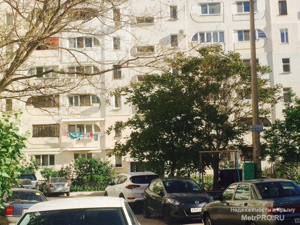 Продается 1-комнатная квартира по ул. Николая Музыки. Общая площадь 42 кв.м., жилая - 20 кв.м., кухня - 8 кв.м.... - 1