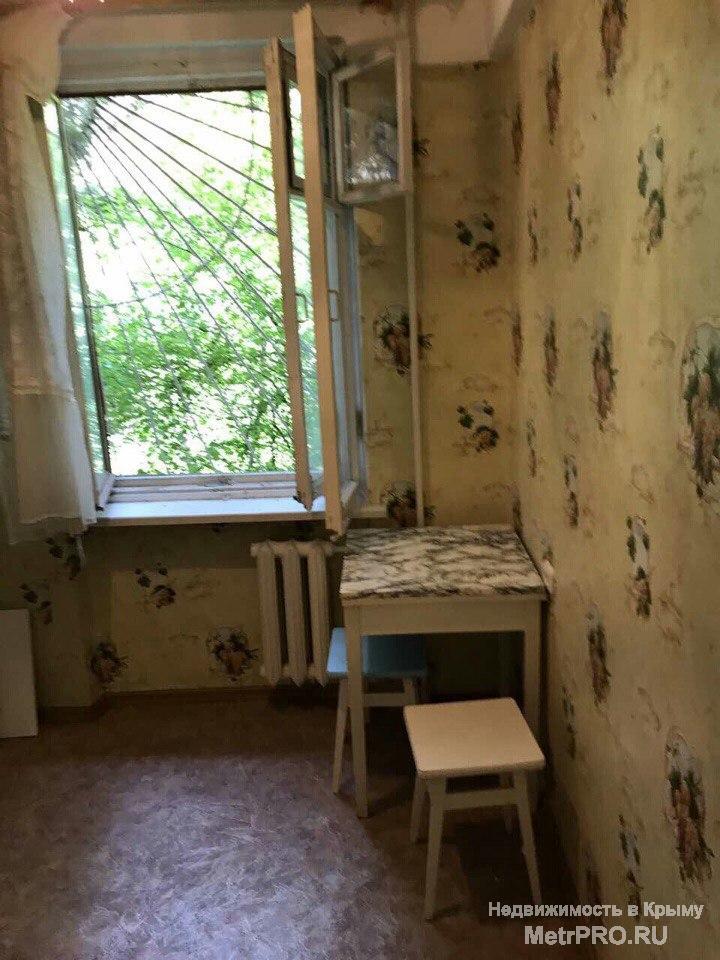 Квартира расположена на первом этаже пятиэтажного дома, общая площадь 31. м.кв., комната 18м.кв., кухня 6 м.кв., с/у... - 3