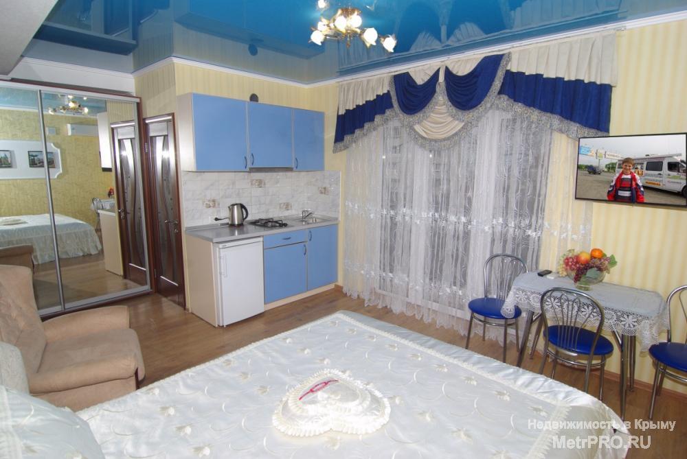 Крым г. Алушта - Рай, класса французской Ривьеры! Гостевой дом на Саранчева находится в тихой и зеленой  старой части... - 15