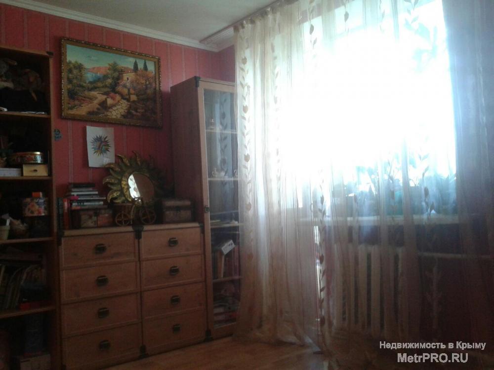 Продаю светлую уютную теплую квартиру с видом на море. Раздельные комнаты, большой коридор, балкон и лоджия.... - 6