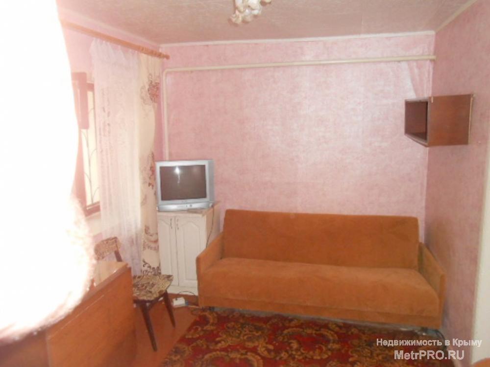 Крым, Симферополь, ул. Красных подпольщиков, 2-комнатную квартиру,  1/1 блочного дома, 30 квадратных метров, жилое... - 1