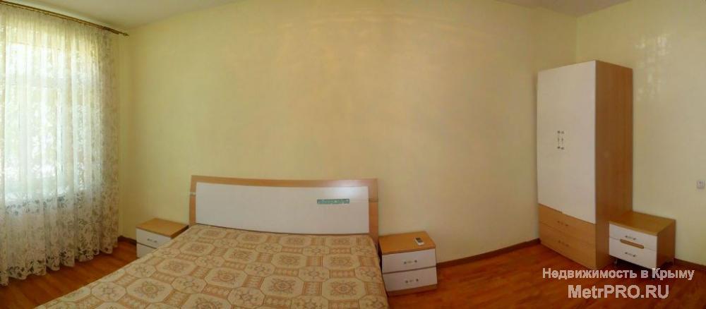 Продается 3 ккв в Ялте в районе Карла Маркса. 2 этаж 3-этажного дома, сталинка. Общая площадь 74 м2, комнаты... - 6