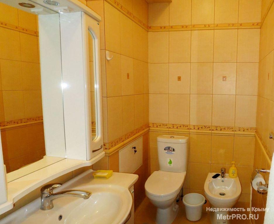 Продается 3 ккв в Ялте в районе Карла Маркса. 2 этаж 3-этажного дома, сталинка. Общая площадь 74 м2, комнаты... - 8