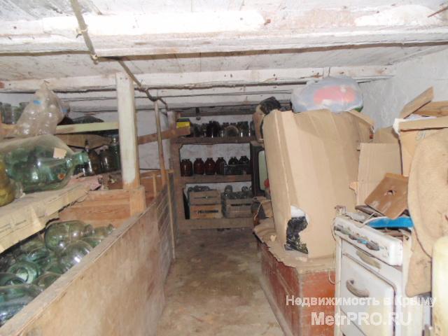 Продается дом . ( р-н ул. Багрия, Корабельная сторона). Дом в хорошем состоянии, общая площадь 80 кв м, с подвалом 14... - 25