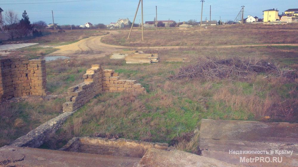 Срочно продам Участок земли и не дострой у моря в прекрасном месте Крыма Тарханкут Черноморск. До центрального пляжа... - 2