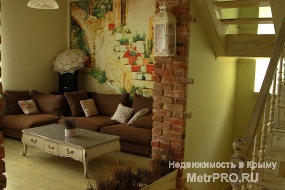 Продам дом в стиле прованс с супер живописном месте Ялты!  Продается 3х этажный дом в стиле прованс.   Построен в... - 15