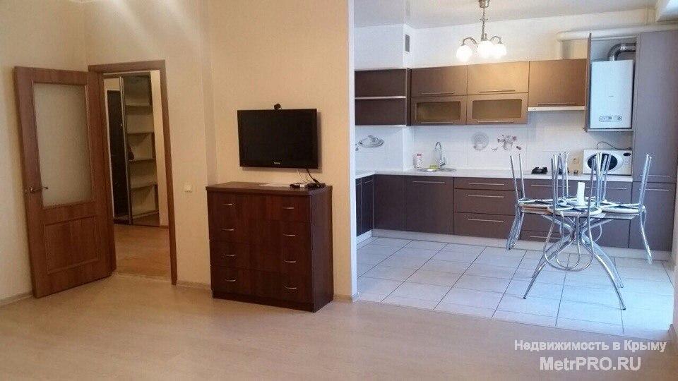 Сдается длительно 2к квартира в новострое на Острякова ,район остановки Комплекс.Просторная ,светлая ,есть все... - 2