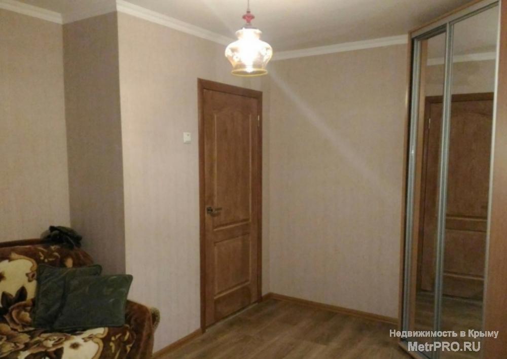 Республика Крым, Симферополь, ул. Миллера, 1-комнатную квартиру,  1/5 панельного дома, 30 квадратных метров, отличное... - 2