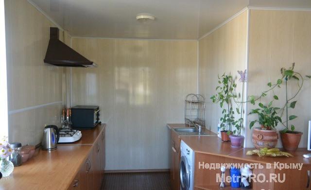2-этажный дом 200 м (ж/б панели) на участке 6 сот., 3 км до города  Дом 2х этажный + цокольный этаж, общая площадь... - 3