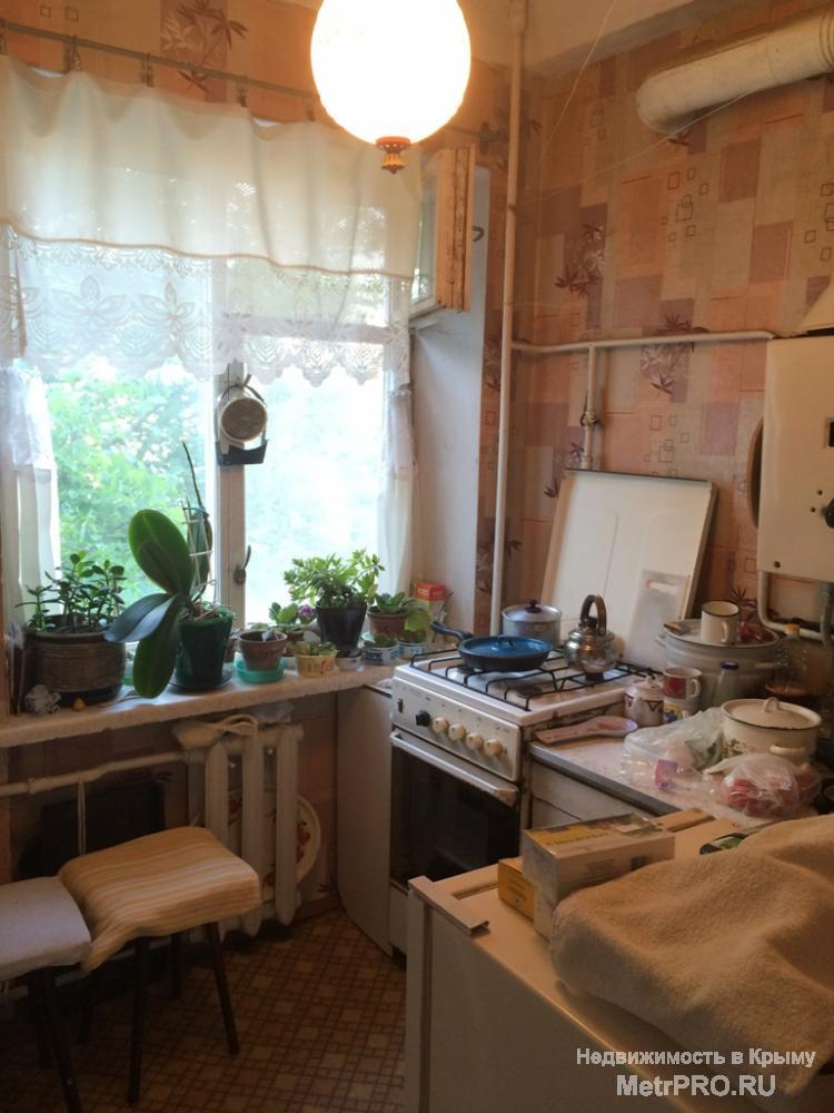 Республика Крым, Симферополь, ул. Кечкеметская, 2-комнатную квартиру,  3/5 блочного дома, 42/25/6 квадратных метров,... - 2