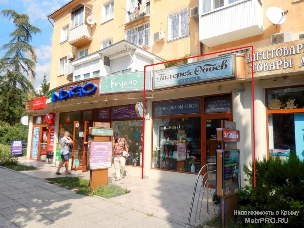 Продается коммерческое помещение в Ялте в районе Московской. 1 этаж 5-этажного дома. Общая площадь 80 м2. С ремонтом.... - 5