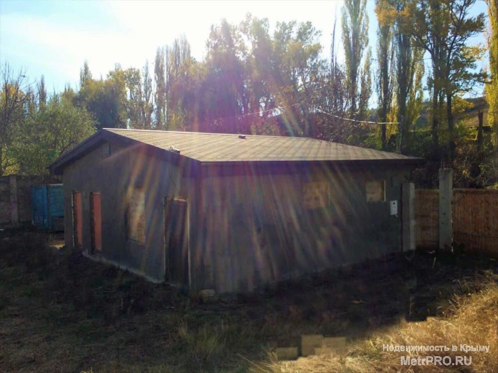 продам дом , ул. Луговая, ОП-600 м,  2013 г.п., свободного назначения, подвал с бассейном, на участке 15 соток, гараж... - 2