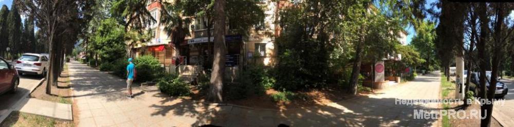 Коммерческая / Продажа / Торговые помещения, ЯЛТА, Московская улица, 250 000 $ Продается коммерческое помещение в Ялте в районе Московской. 1 этаж 5-этажного дома. Общая площадь 45 м2. С ремонтом.... - 13