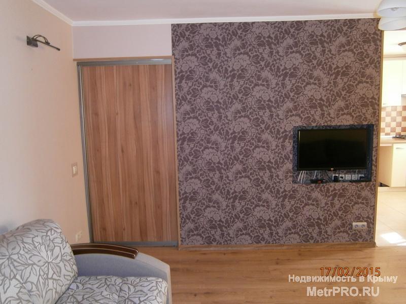 Продажа 2к. кв. в центре Евпатории   В центре Евпатории, по ул. Интернациональной, район Ж\Д вокзала, 8-я школа.... - 1