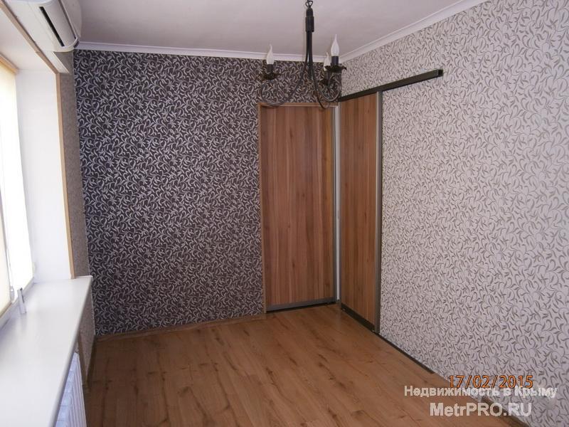 Продажа 2к. кв. в центре Евпатории   В центре Евпатории, по ул. Интернациональной, район Ж\Д вокзала, 8-я школа.... - 23