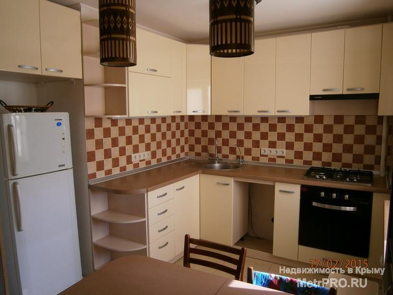 Продажа 2к. кв. в центре Евпатории   В центре Евпатории, по ул. Интернациональной, район Ж\Д вокзала, 8-я школа.... - 26