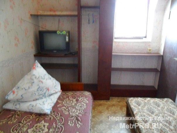 Приглашаем на отдых, в тихий район Судака, с чистым воздухом, сдаются комнаты, 1,2,3,4 местные номера, цена в сутки с...