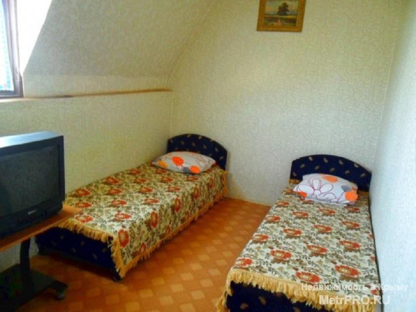 Приглашаем на отдых, в тихий район Судака, с чистым воздухом, сдаются комнаты, 1,2,3,4 местные номера, цена в сутки с... - 1