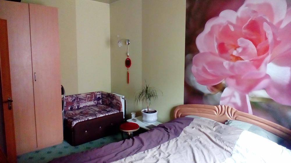 Домик в 2 эт. Тихий уютный двор с кодовым замком.  Квартира находится на втором этаже. В спальне кресло-кровать,... - 20