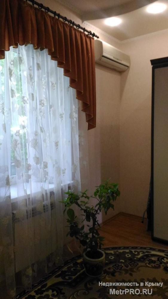 Уютная двухкомнатная квартира в курортной части города.Все удобства,кондиционер,горячая и холодная вода... - 17