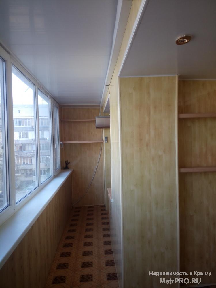 Продаю трехкомнатную чешку.Квартира с ремонтом,в отличном месте, Дом блочный - тёплый.Общая площадь-... - 9