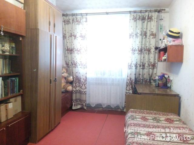 Продам 3-х комнатную квартиру 5/5 этаж, 71 м2 в пгт. Октябрьском, 37км. от Симферополя. Утеплена снаружи пенопластом,... - 1